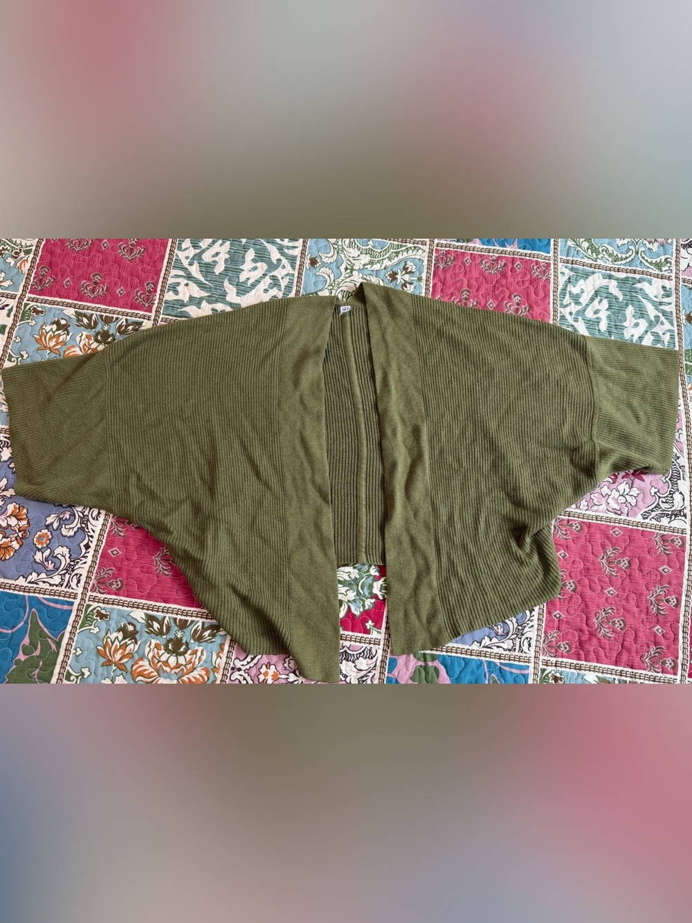 Lululemon Olive Green Cashmere Blend Ribbed Short Sleeve Wrap XS/S